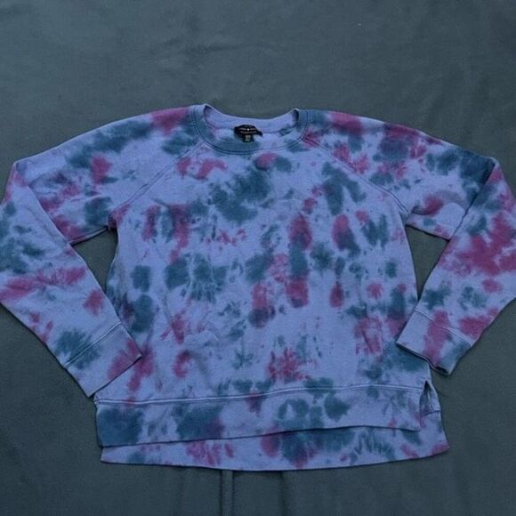 Lucky Brand Woman’s Tie Dye Crew Neck Size Medium - Picture 1 of 9